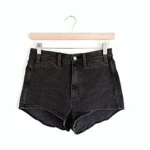 Aritzia Denim Forum The Lola Clean Cheeky Short - Black Eyeliner- Size 27